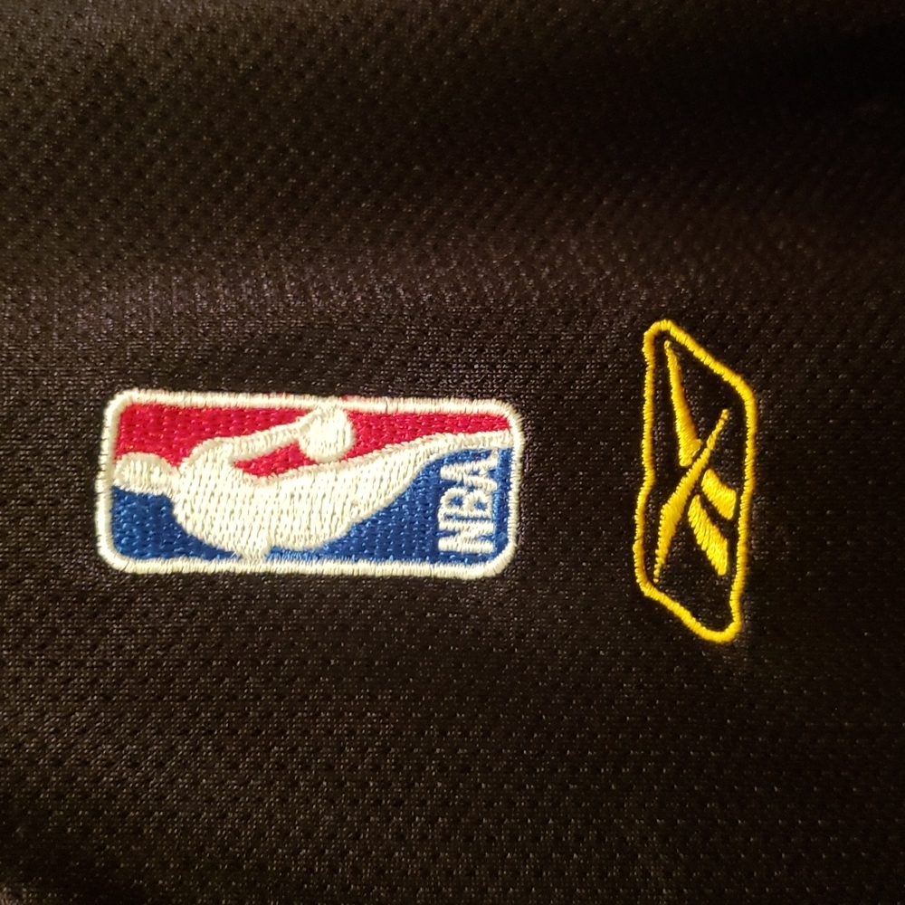 Lakers jersey - Picture 2 of 5